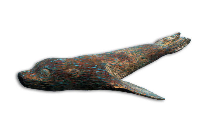 Seelöwe, 2011, Walnussholz/Acrylfarbe, Länge ca. 90cm